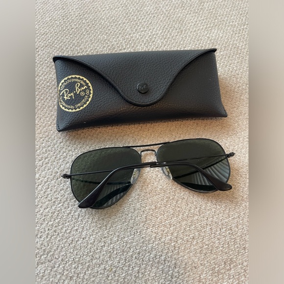 Ray Ban Aviator Classic - Picture 10 of 12